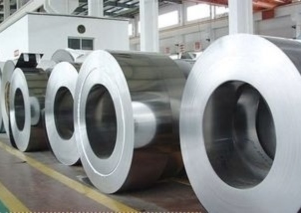 Derniers blogs de l'entreprise sur Application des bobines d'acier galvanisé à chaud dans l'industrie de la construction : comment améliorer la résistance à la corrosion et la durabilité ?