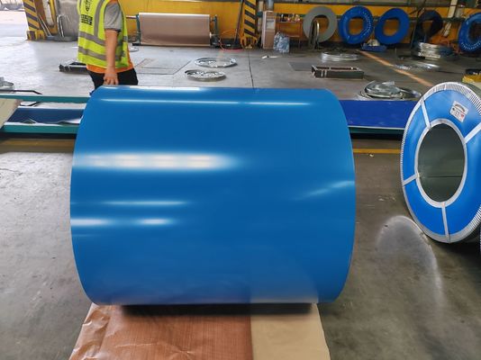 acheter PVDF bobine d'acier de couleur prépeinte de 700 ∼ 1250 mm de large avec 180 ∼ 320 MPa Résistance au rendement pour les panneaux de construction et le revêtement extérieur online manufacture