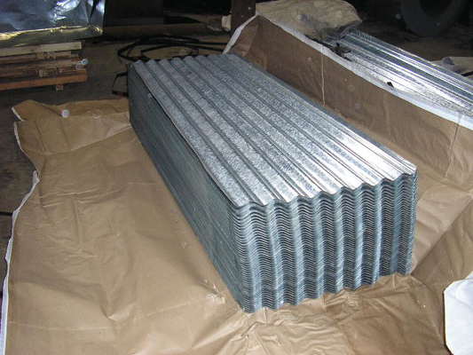 acheter Tôle de toiture ondulée galvanisée AS 1397 G550 entièrement durcie avec profil ondulé de 76 mm et revêtement de zinc de 40–275 g/m² online manufacture