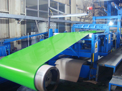acheter GB/T 12754 bobine d'acier de couleur prépeinte avec revêtement en polyester SMP pour les toits et les panneaux de construction online manufacture
