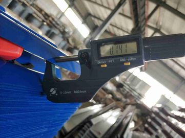 acheter Les feuilles couvrantes en acier ondulées imperméables que le toit couvre la couleur multi galvanisée ont ridé les feuilles en acier de toit online manufacture