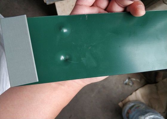 acheter 275 g/m2 revêtement de zinc bobine d'acier de couleur prépeinte avec revêtement de polyester SMP pour les panneaux de toiture et de construction online manufacture