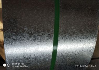 acheter Bobines en acier galvanisées plongées chaudes de JIS huilées par paillette normale online manufacture