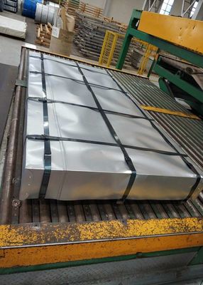 Acheter 0.60mm DX51D Z120 tôle d'acier galvanisé à chaud pour la toiture et la fabrication de climatisation online manufacture