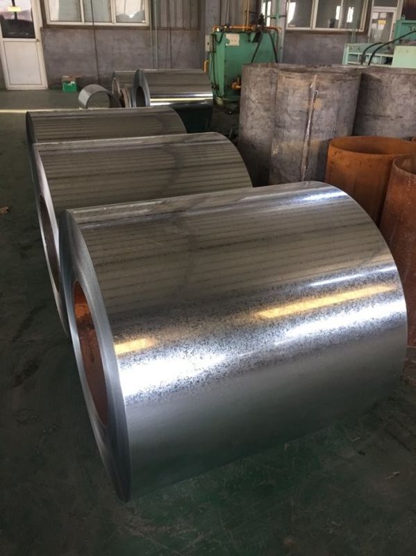 Bobine d'acier galvanisé à chaud, laminée à froid, revêtue de zinc DX51D pour panneaux de meubles et fabrication d'appareils électroménagers