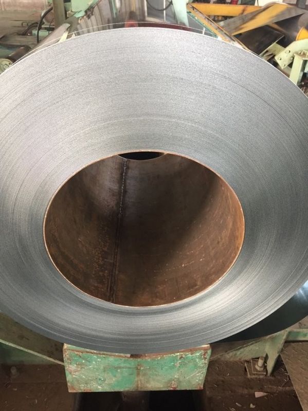 Plaque de conteneur en acier galvanisé à chaud DX51D / SGCC avec revêtement en zinc 40 ≈ 450 g / m2