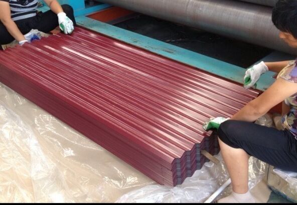 Feuilles de toit en acier ondulé de couleur JIS G3322 CGLCC ASTM A792 EN10169 DX51D+AZ