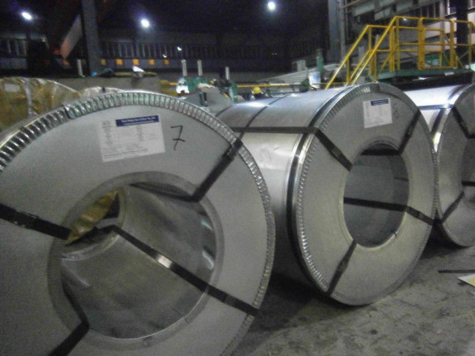 DX53D bobine d'acier galvanisé à chaud avec spangle régulier pour la transformation de plaques de conteneurs et de tôles industrielles