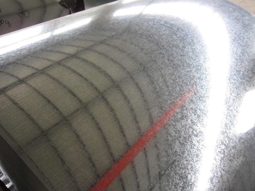 Tôle d'acier galvanisée à chaud à petites paillettes Z40–Z275 de 0,15–3,8 mm SGCC DX51D pour les applications de construction et d'appareils électroménagers