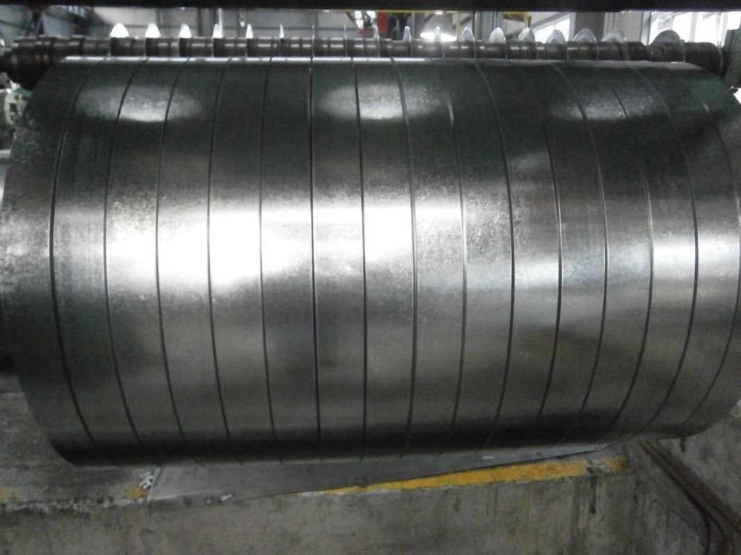 Bandes d'acier galvanisé à chaud à spangles régulières ou à grande échelle avec surface passivée et huilée