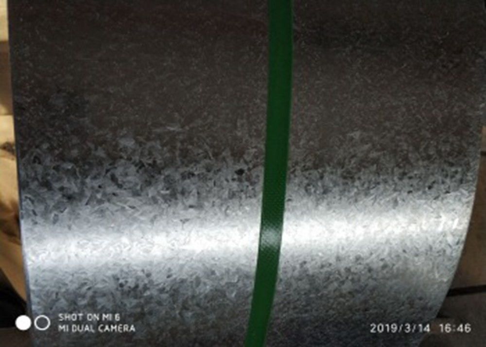 Bande d'acier galvanisé à chaud Z60–Z180 de 0,2 mm avec une largeur de 20–630 mm pour refendage et fabrication industrielle