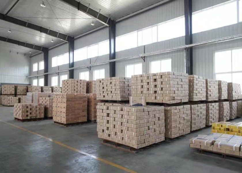 AWS E7018 électrode de soudage à faible teneur en hydrogène pour les structures en acier au carbone et en acier à faible alliage